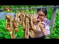 Play this video Eating Big Pig Intestine 30Kg - Cook Pig Intestine Recipe amp Sharing Dinner Food With Neighbors