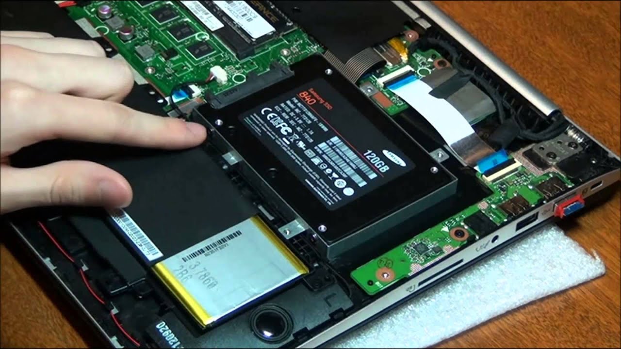 How to Replace the HDD of an Asus S400CA with a SSD - YouTube