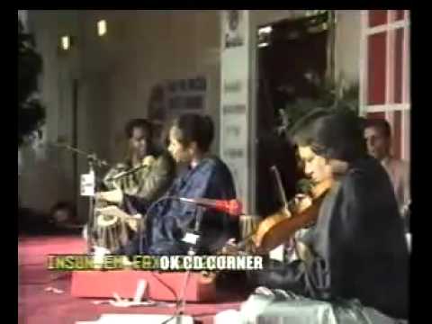 Ae Ishq hamein Barbaad Na kar (Nayyara Noor)