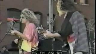 Watch Van Halen A Apolitical Blues video
