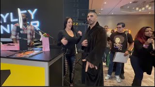 What Happens Meeting Angela White - Avn Expo 2025