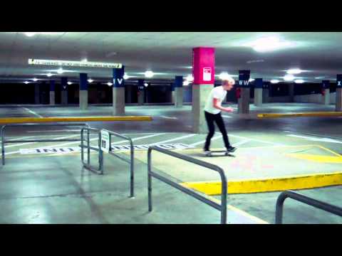 Thunderwood Minute #3 - Christmas Eve Skateboard Montage NoVA - Thunderwood