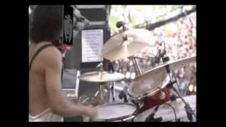Watch Beat Crusaders Cum On Feel The Noize video