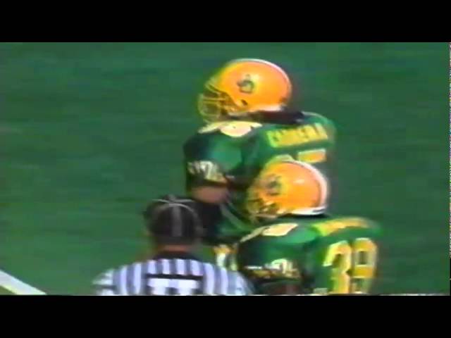 Oregon DE D.J. Cabrera sacks UNLV's quarterback 9-26-1992