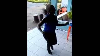 Asi Se Baila Biejas Pendejas