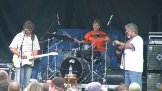 Watch Leftover Salmon Highway Song video