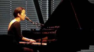 Watch Vienna Teng No Gringo video