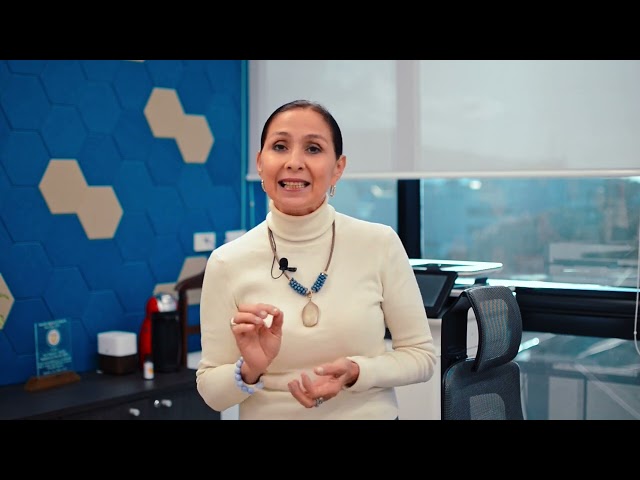 Watch Guiselle Alpízar Elizondo,  Directora de Desarrollo Curricular, on YouTube.