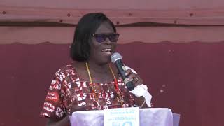 AYAMÉ: MADAME SIMONE EHIVET GBAGBO PARLE AUX VICTIMES DES INTEMPÉRIES