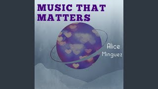 Watch Alice Minguez Racine Roulette video