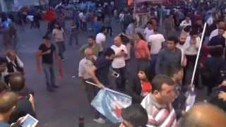 Taksim'de Eylemci Gruba TOMA Ve Biber Gazı Ile Müdahale (Yeni Görüntüler)