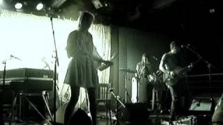 Watch An Pierle Anytime You Leave video