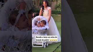 Quando O Beijo Sai Antes Da Benção Do Padre Haha Que Fofurinhas