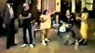 Youtube - El Chavo Del 8 Y Su Banda De Rock.avi