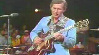 Watch Chet Atkins Yakety Axe video