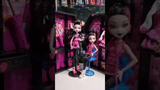 My Monster High Draculauras Draculocker
