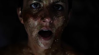 Nenĭa Iră - L'étoffe