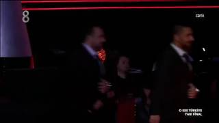 Hadise Ve Sibel Canla Birlikte Şarkı Söylediler