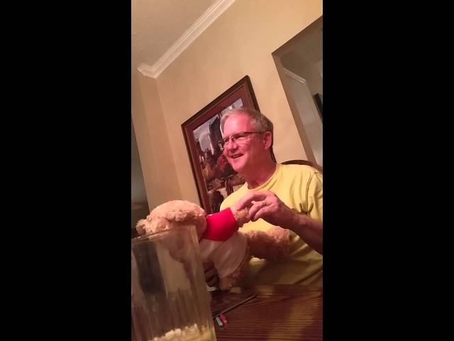 Man’s Reaction When Finding Out He’s Gonna Be A Grandpa Is Precious - Video