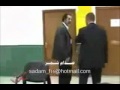 مصور يحاول الاعتداء على صدام حسين ولكن !!.