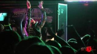 Watch Family Force 5 Keep The Party Alive video