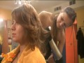 Создание вечерней укладки волос в салоне красоты