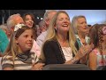 Bill & Gloria Gaither - Daddy Sang Bass [Live]