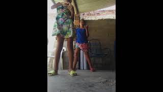 Dançando Com Minha Irmã Taynara Música Bipolar