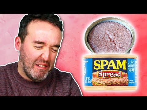 Irish People Try American Cookies