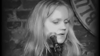 Watch Eva Cassidy Take Me To The River Live video