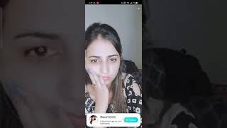 Hot Romantic Live Hot