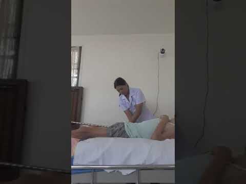 กายภาพบำบัดเเขนสำหรับคนชราติดเตียง ศูนย์ดูแลผู้ป่วย iCare Seniors Home