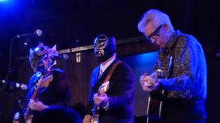 Watch Nick Lowe Somebody Cares For Me video