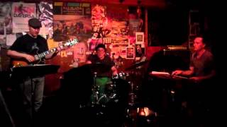 Jamie Rosenn - Joe Bagg - Jason Harnell @ Baked Potato play "Vish" by Jamie Rosenn