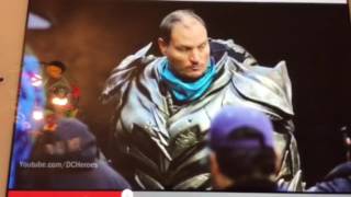 Кто под маской савитара во флеше Кто под маской савитара во флеше