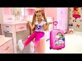 Diana and her new Room - Head, Shoulders, Knees & Toes Song For Kids
