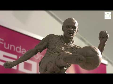 Esta es la escultura de Andrés Iniesta que se instalará en Albacete gracias a la Fundación Soliss