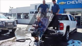 Sandra Lewis Doing The Ice Bucket Challenge