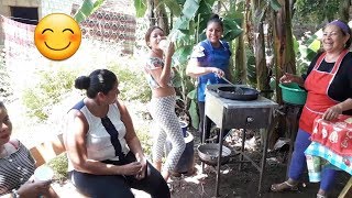 El Salvador Accion Y Sazon Salvadoreño Estilo Ana Nos Ayudan A Cocinar El Salvador 4X4