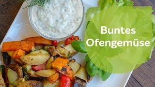 Buntes Ofengemüse mit Sojajoghurt Dip