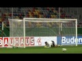Thomas Mueller on Neuer traces