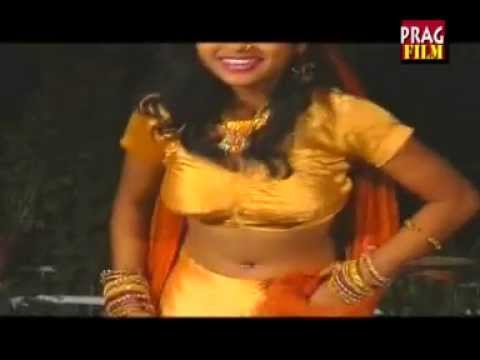 (Bhojpuri) Love Hot Song Sajake Rakhlha Hont Lali K