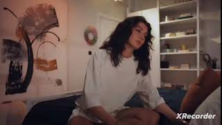 Burcu Özberk I Bacaklar