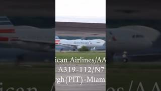 An American A319 Taking Off From Pit