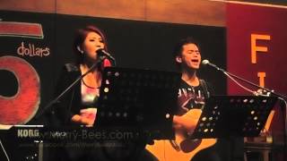 Merry Bees - Jack & Cal singing pop/jazz/rock songs