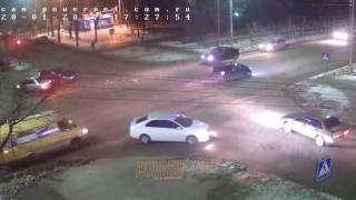 Видео ДТП (авария г. Волжский) ул. Коммунистическая ул. Карла Маркса 20-01-2017 17-27 от powernet.com.ru, улица Карла Маркса, Волжский, Россия