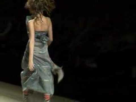 nigella lawson vivienne westwood dress. Vivien Westwood - Fashion Show