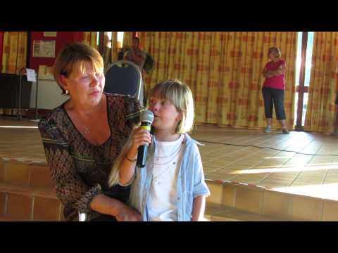 Gloria 6 Ans Chante La Vie En Rose Capella T Gloria 6 Ans Chante La Vie En Rose Capella T