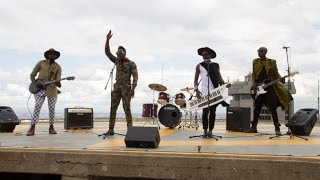 Watch Sauti Sol Live And Die In Afrika video