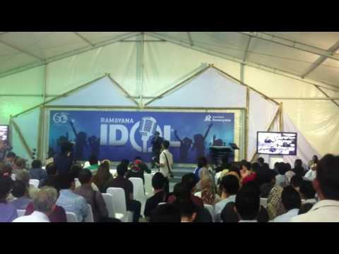 VIDEO : mace idol asuransi ramayana🔊😎 hut ke-6o😝 -  ...